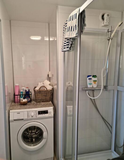 Apartment Near Center / Free P Ålesund Zewnętrze zdjęcie